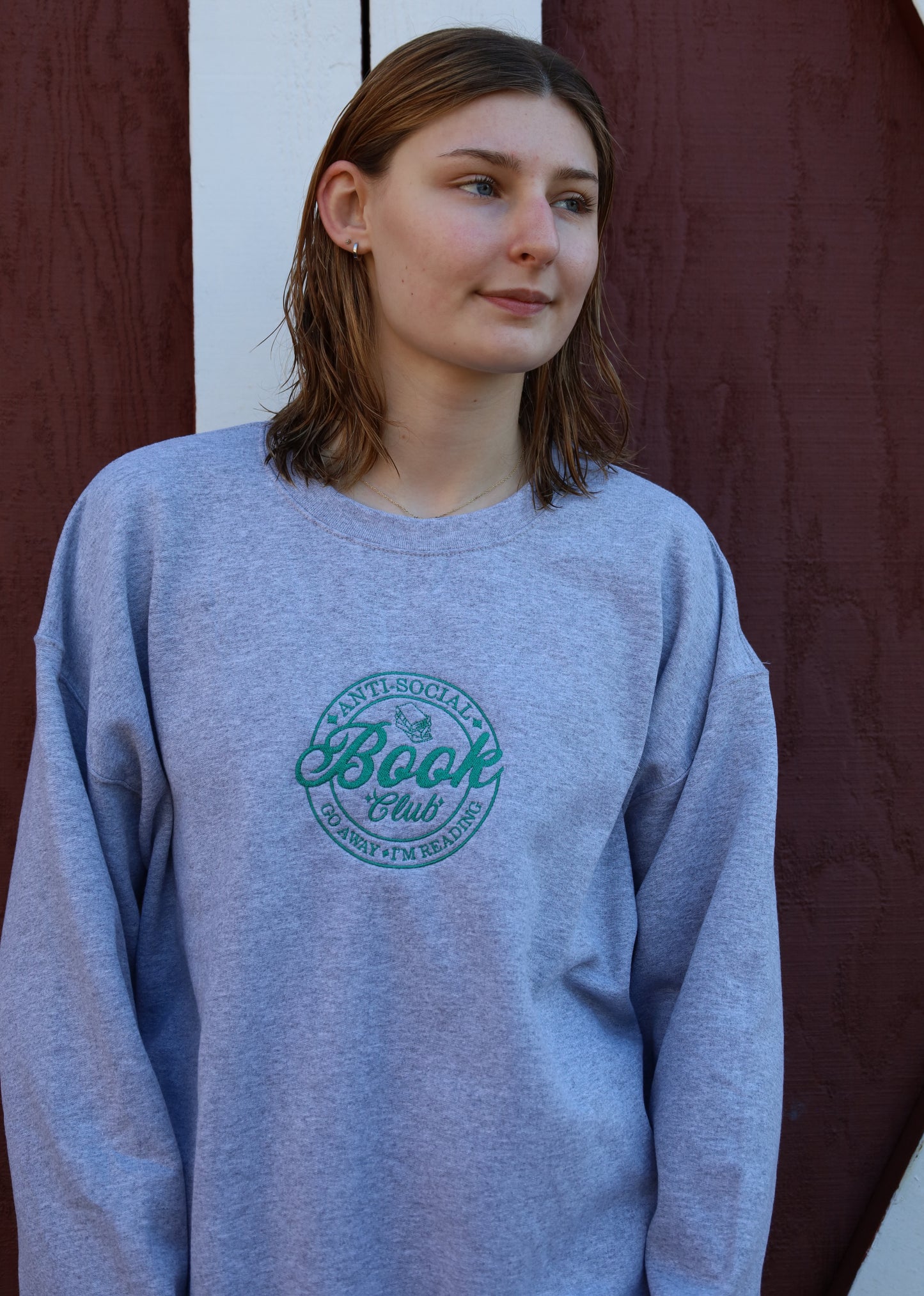 Sweat-shirt ras du cou brodé Anti-Social Book Lovers Club